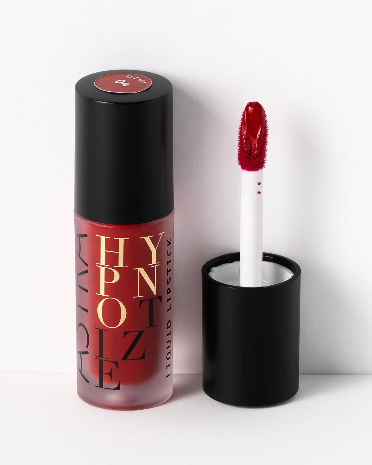 Astra Hypnotize Liquid Lipstick – Effetto Matte a Lunga Tenuta