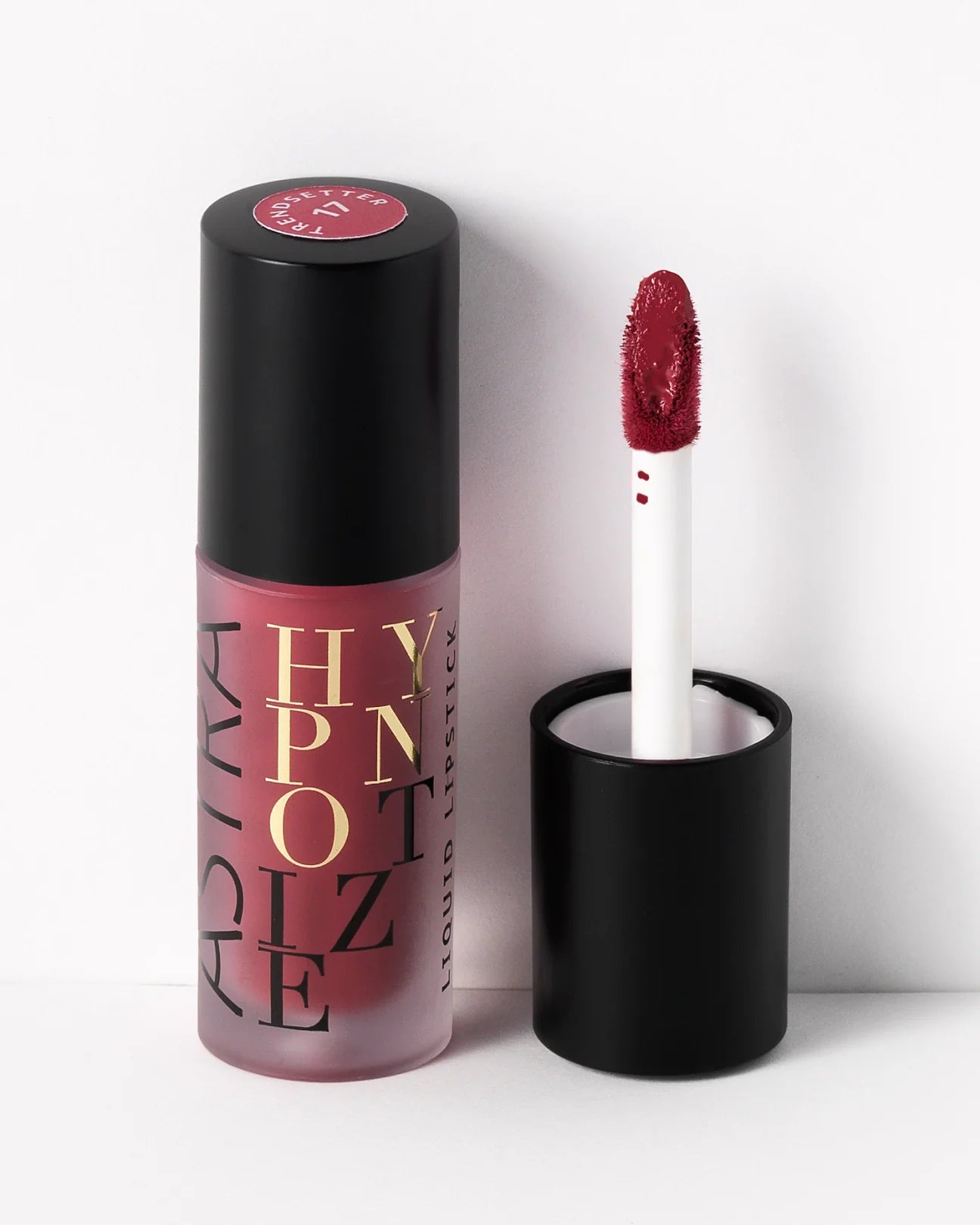 Astra Hypnotize Liquid Lipstick – Effetto Matte a Lunga Tenuta
